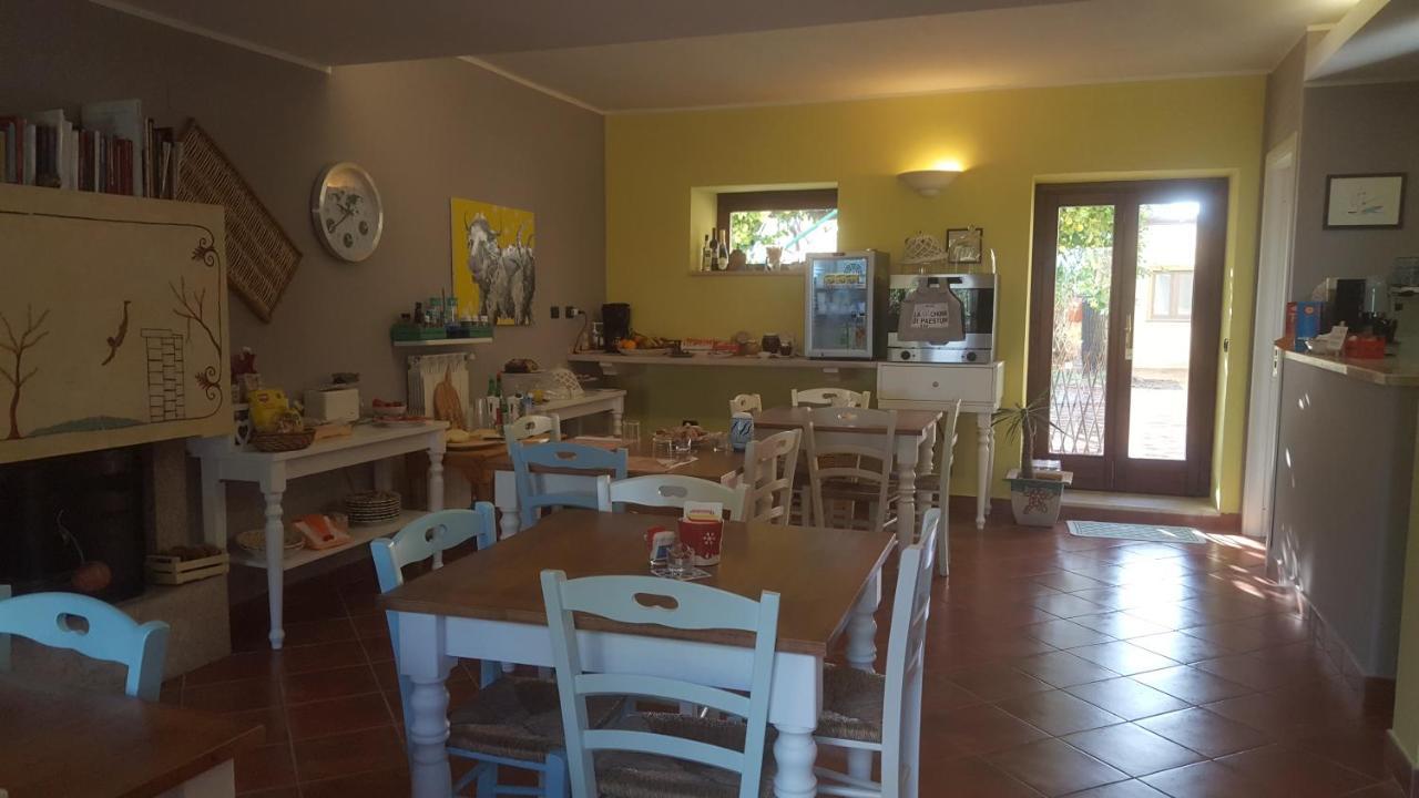 B&B La Chora Di פסטום מראה חיצוני תמונה
